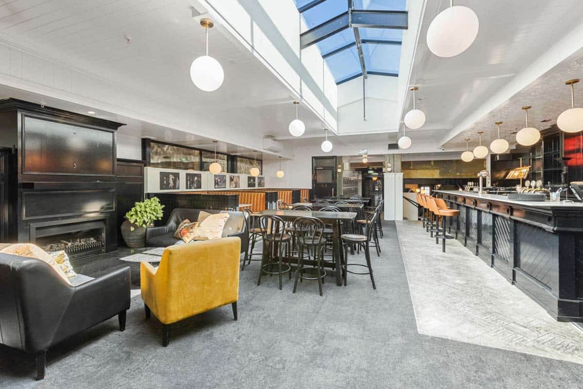 Interior view of White Lion bar and lounge at 31 Gover Street, Wellington.