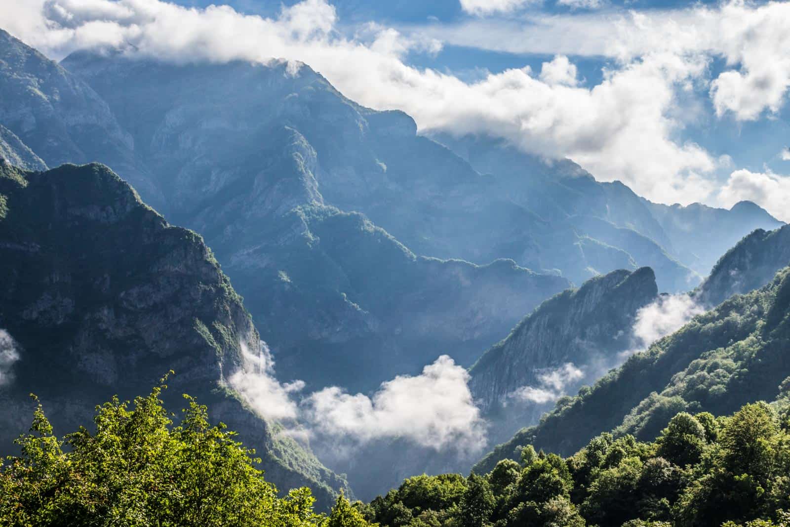 16. Prokletie, Albania, Ondrej Kameniar.jpg