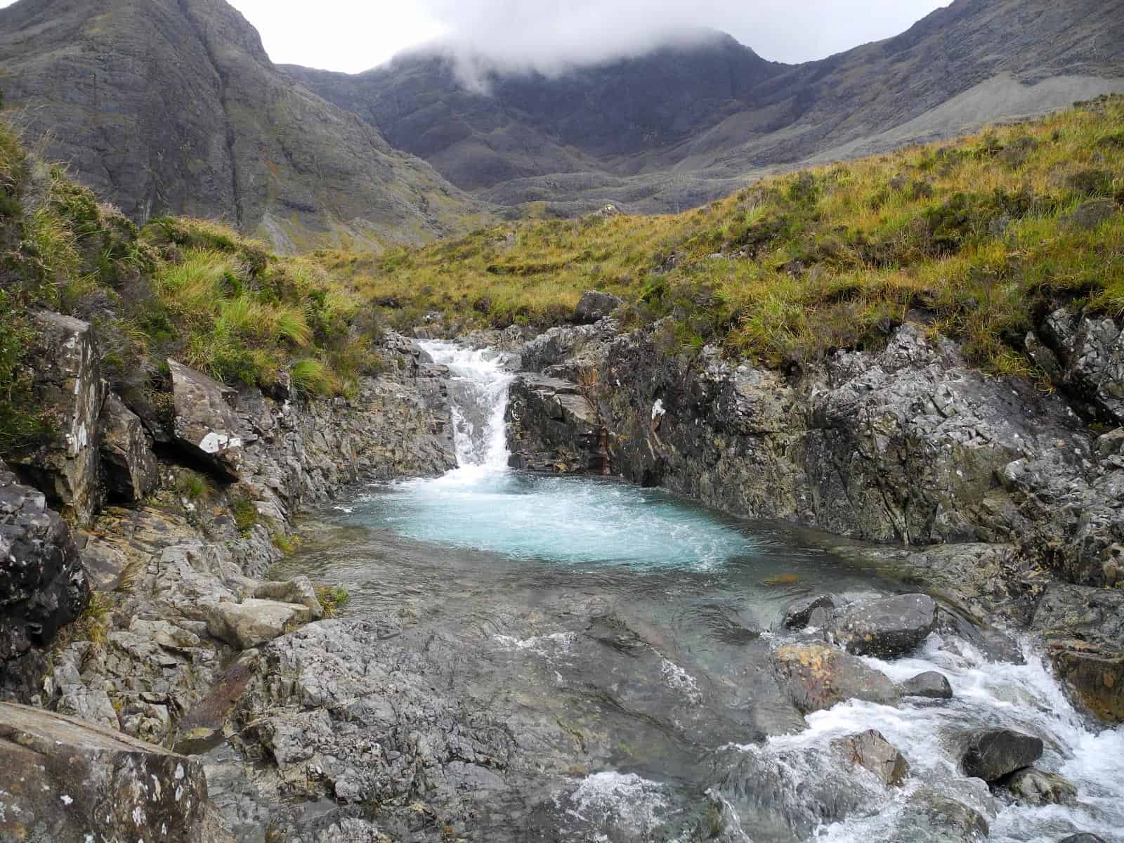 Fairy_Pools,_Skye,_Scotland_17_(highest_pool).jpg