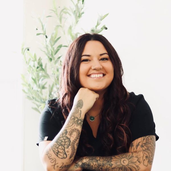 willow bre Masseuse in willow, bre