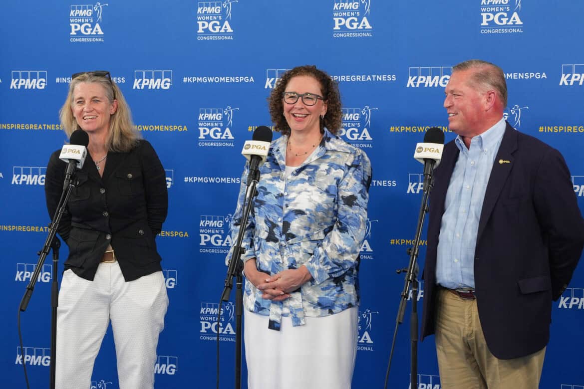 Mollie Marcoux Samaan (LPGA), Laura Newinski (KPMG) and PGA of America President, Jim Richerson