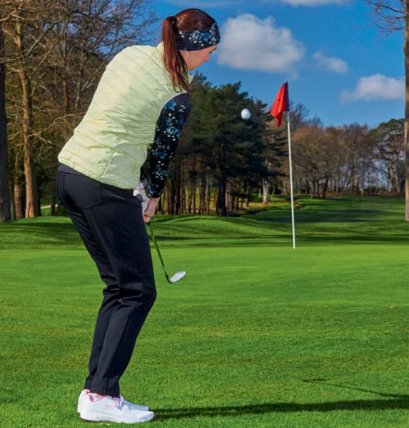 Choosing the right club to chip with