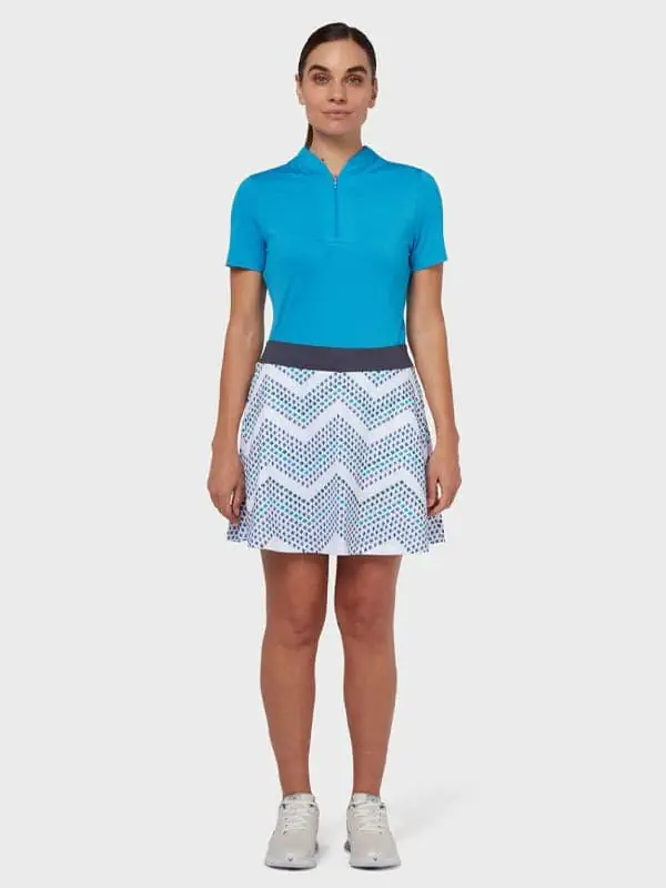 Chev Printed Flounce Women's Skort In Brilliant White