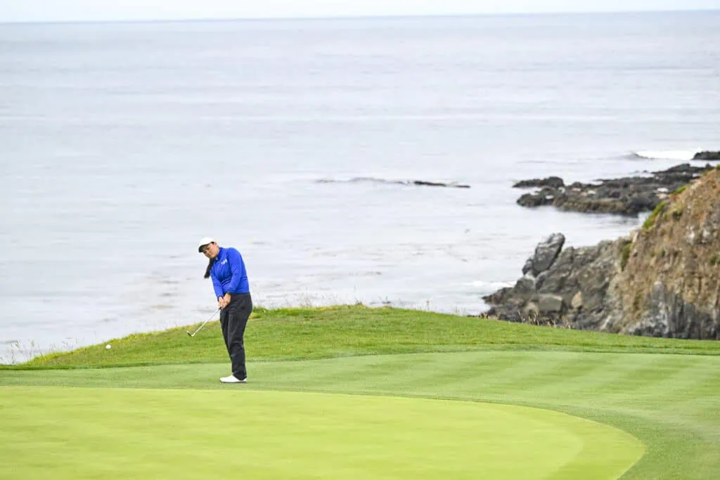 Allisen Corpuz plays her third shot on the eighth hole during the second round of the 2023 U.S. Women's Open at Pebble Beach Golf Links in Pebble Beach, Calif. on Friday, July 7, 2023. (Kathryn Riley/USGA)