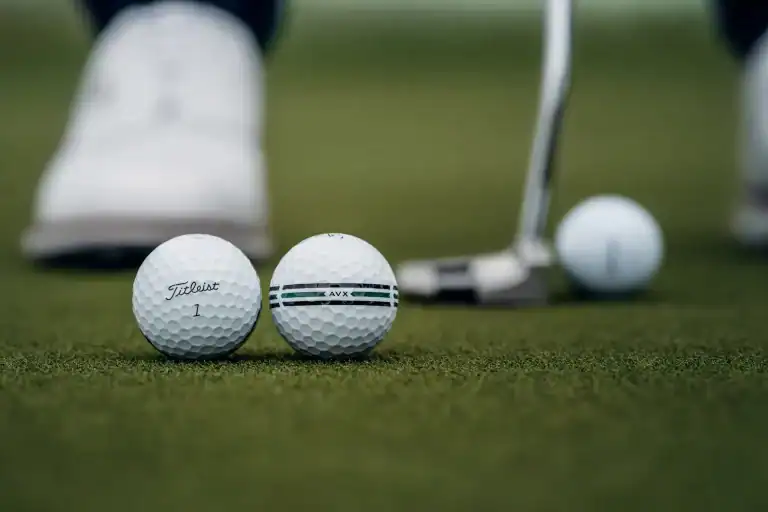 Titleist AVX Aim 360