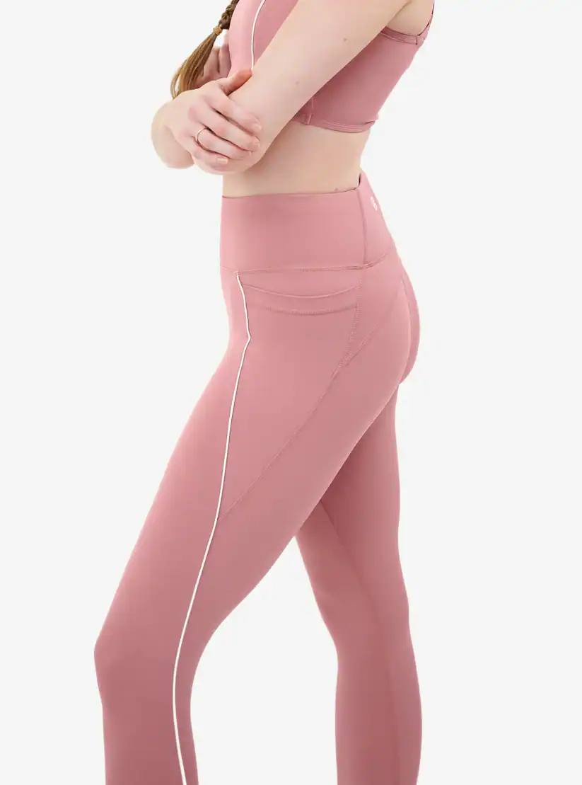 CSARA-MOTION-SCULPT-LEGGINGS-GHOST-PINK-SIDE