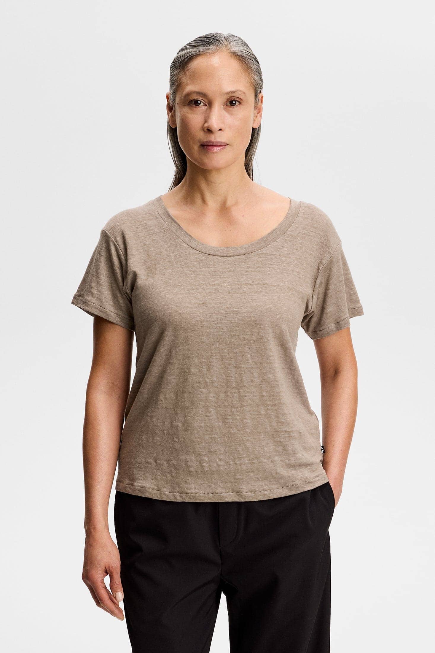 j-lindeberg-cammie-t-shirt-brindle-1