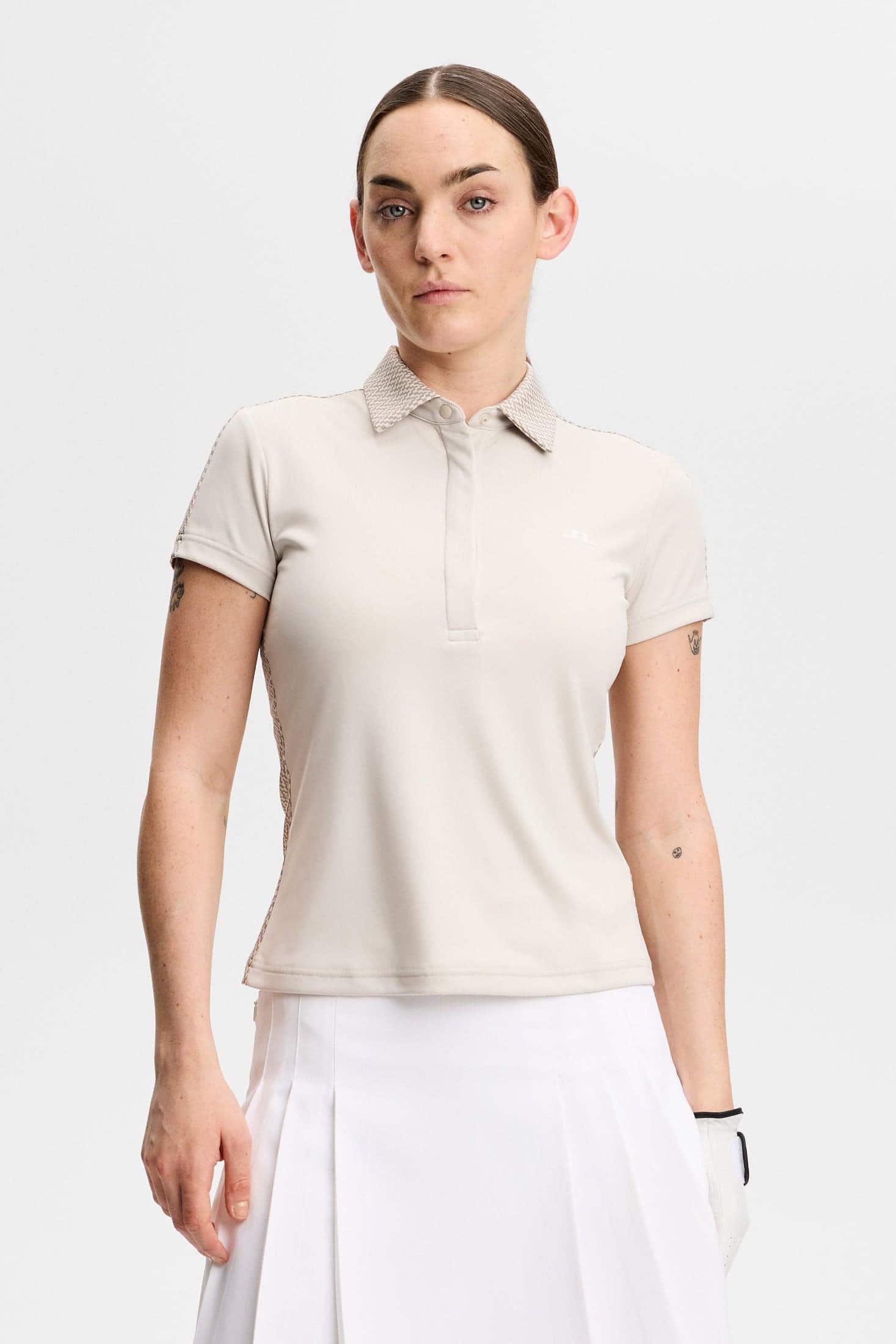 j-lindeberg-cara-polo-moonbeam-1