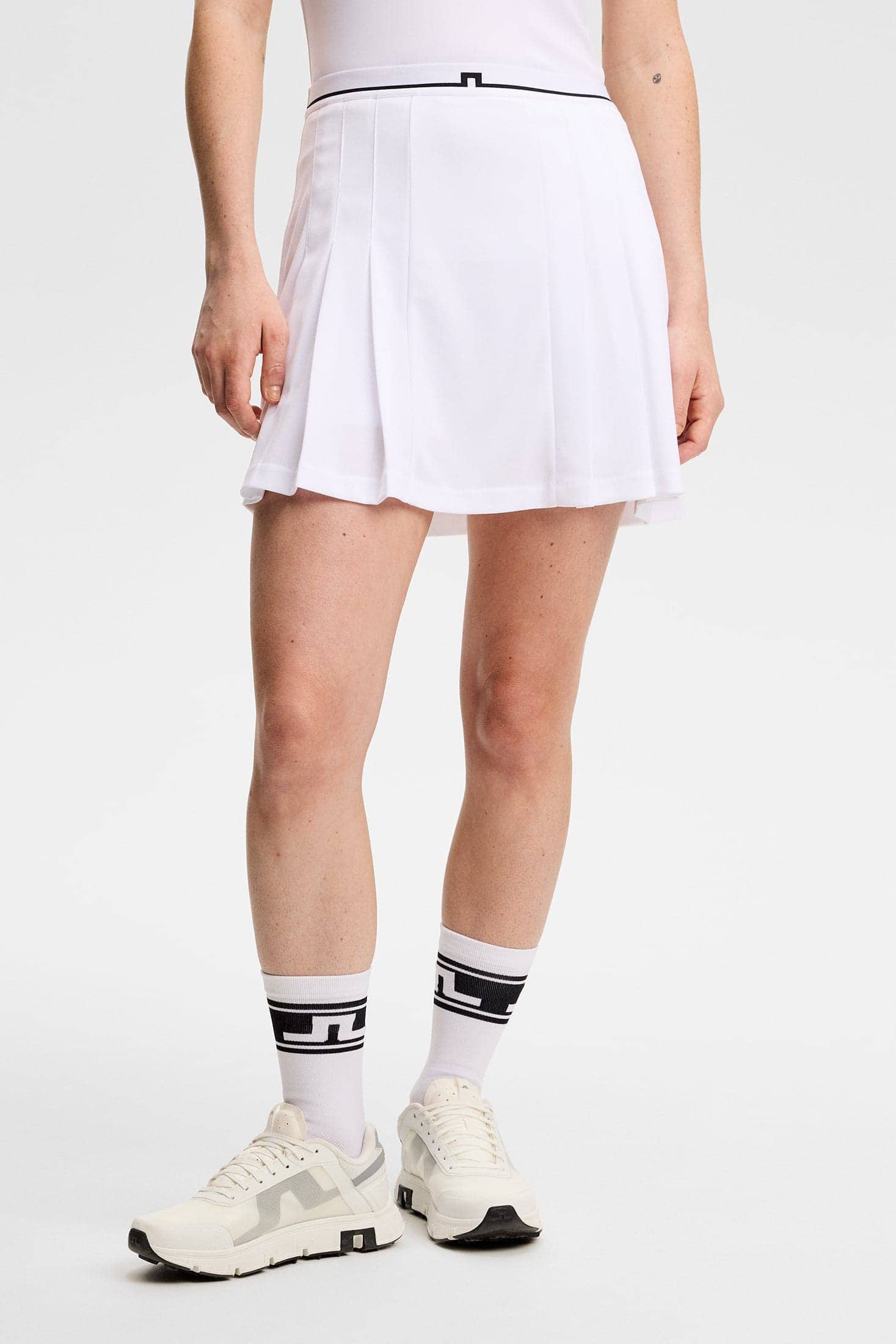 j-lindeberg-harlow-skirt-white-1