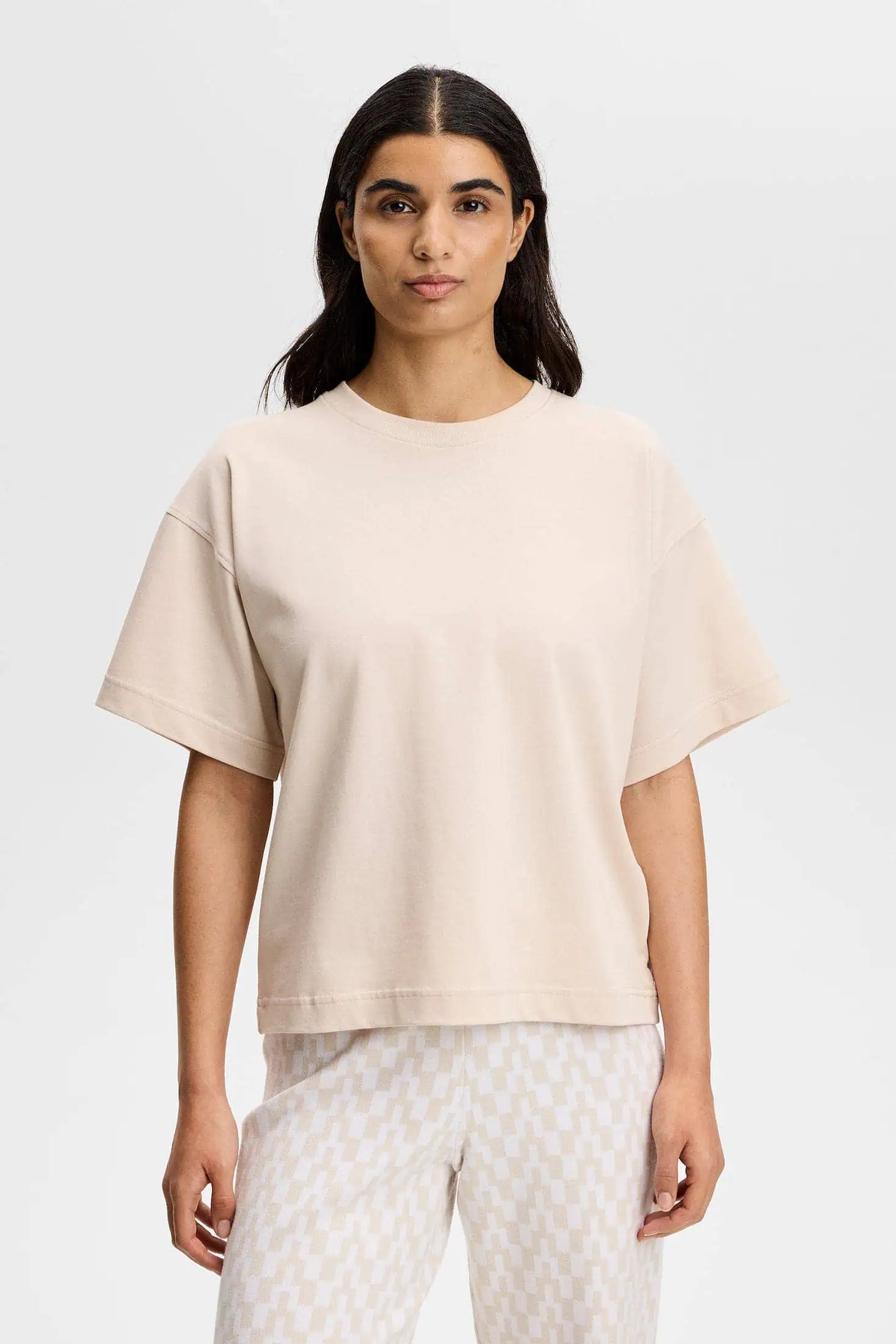 j-lindeberg-lilly-boxy-t-shirt-moonbeam-1