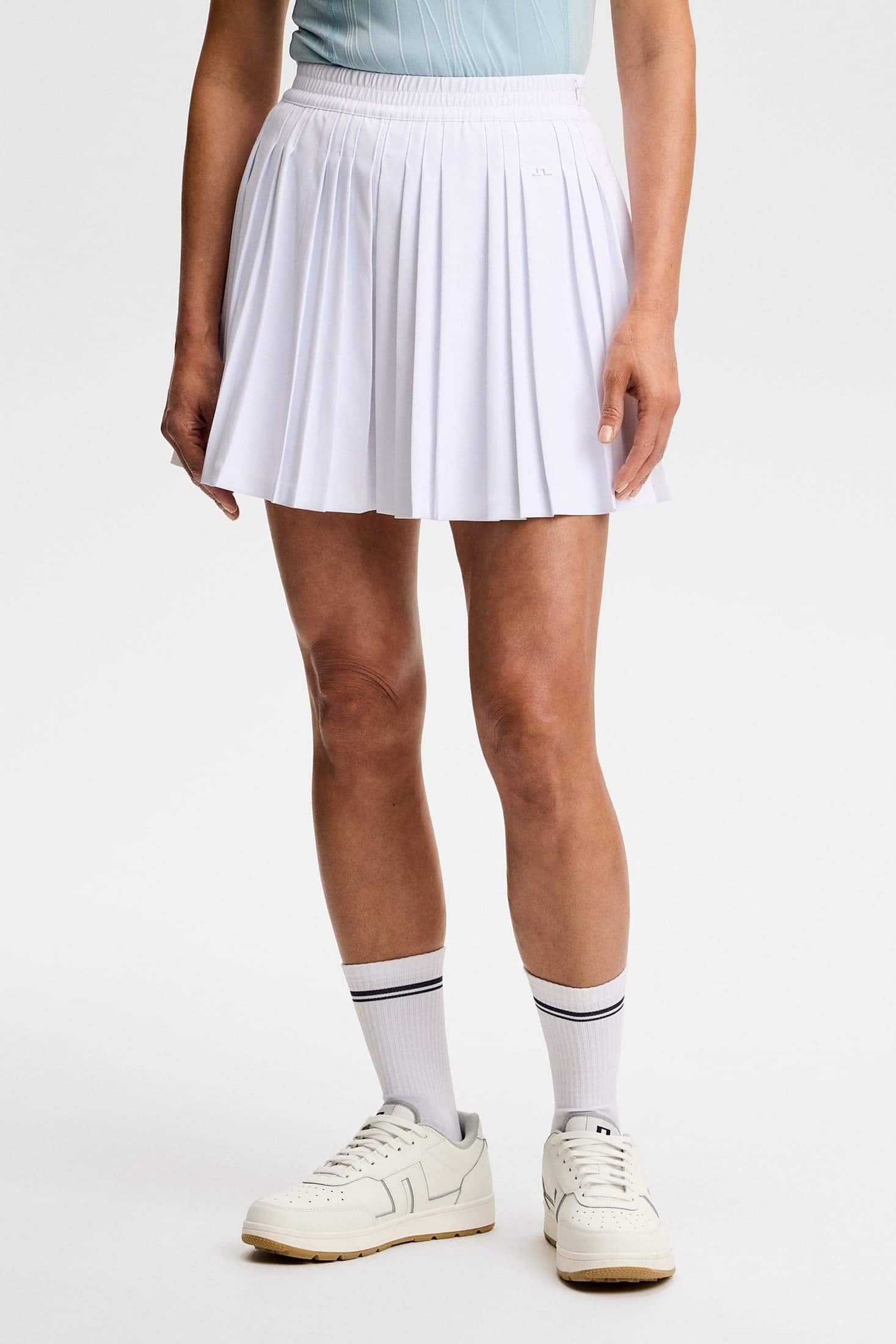j-lindeberg-serena-skort-white-1