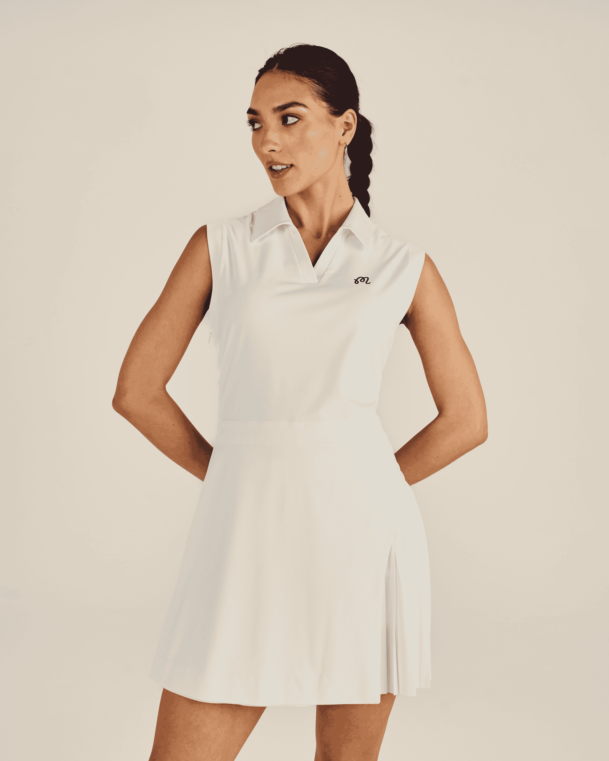 malbon-studio-seoul-sleeveless-polo-dress-1