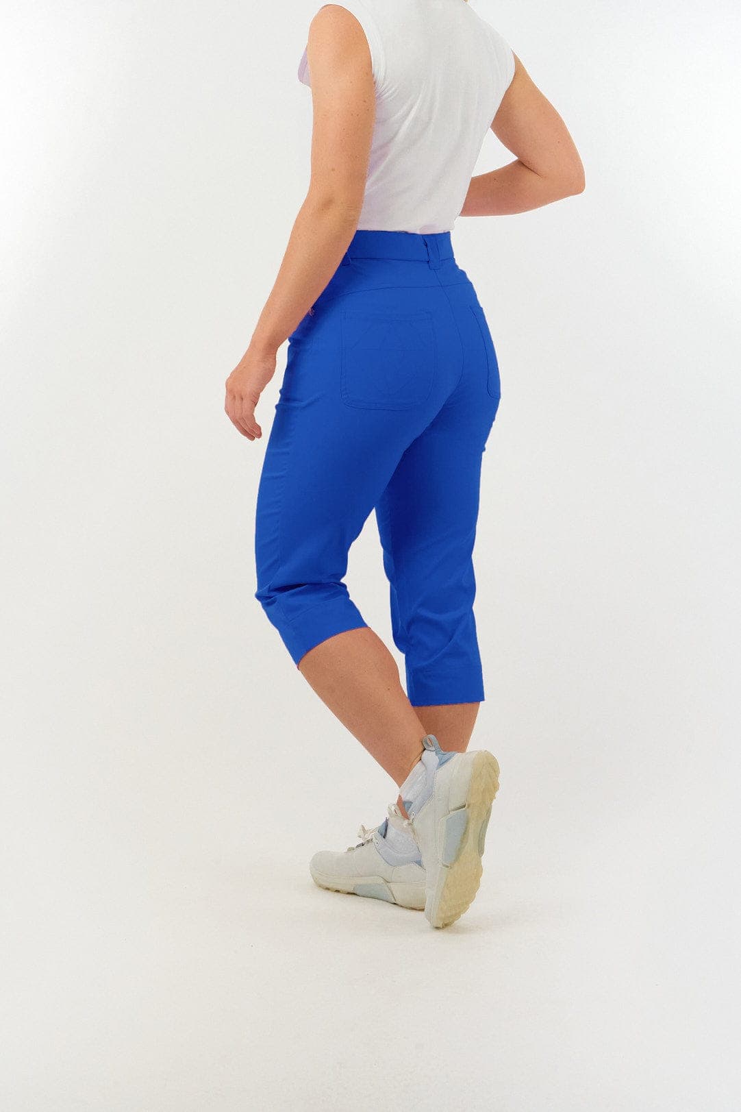 pure-golf-trust2-ladies-golf-capris-royal-blue-2