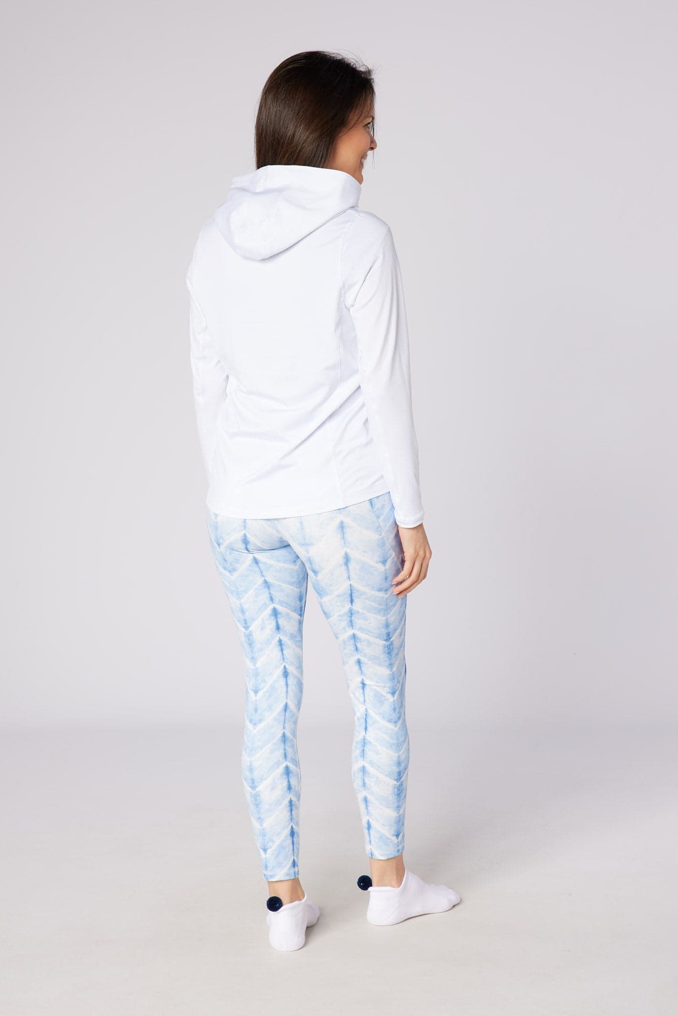 swing-out-sister-golf-haven-hoodie-white-2