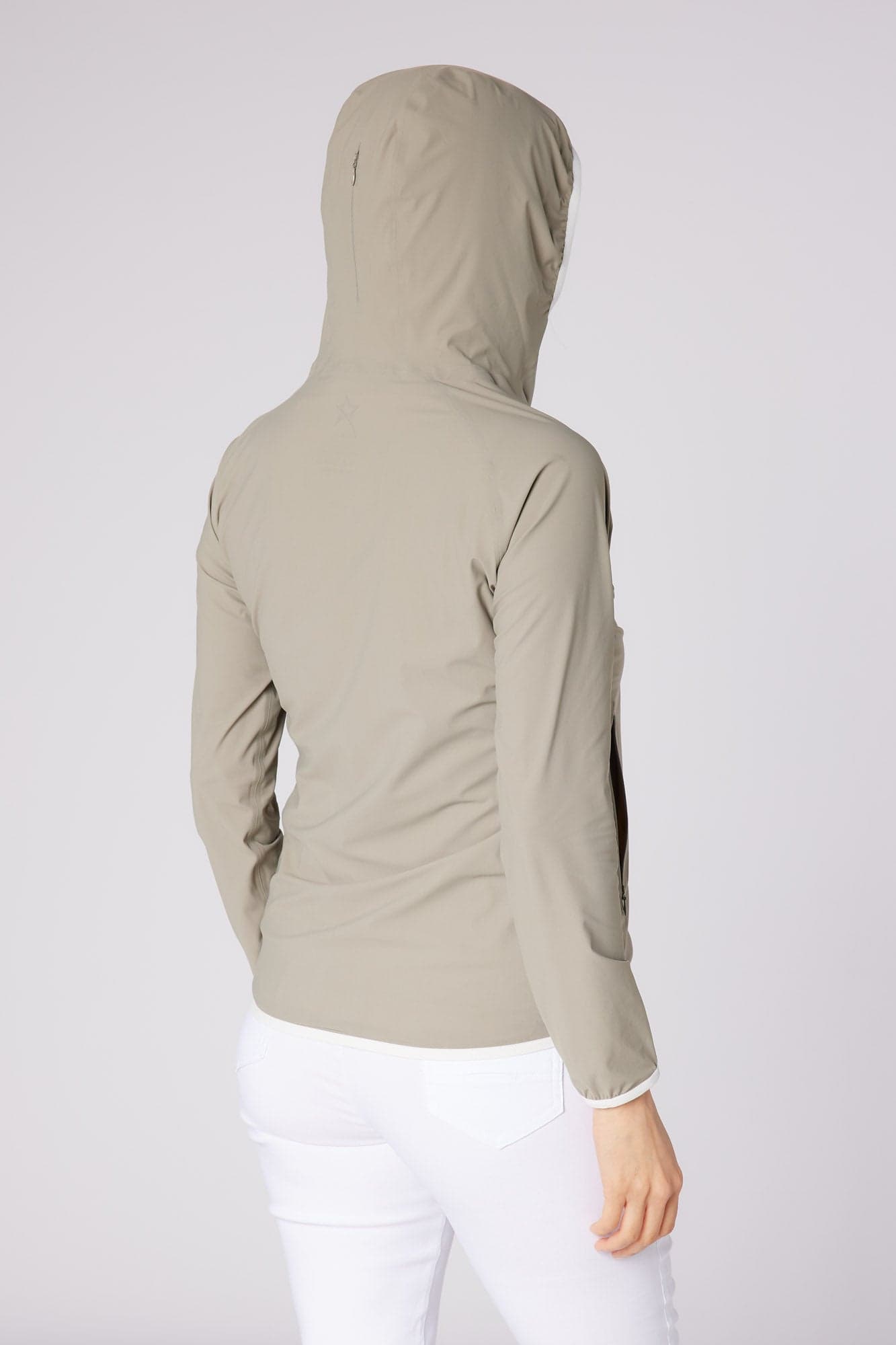 swing-out-sister-golf-panther-elite-lightweight-wind-jacket-elephant-2