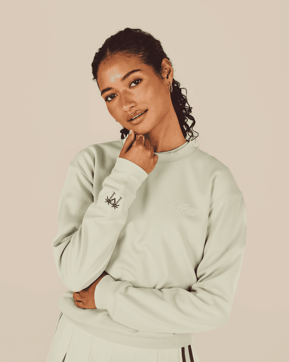 malbon-adeline-crewneck-sweatshirt-1