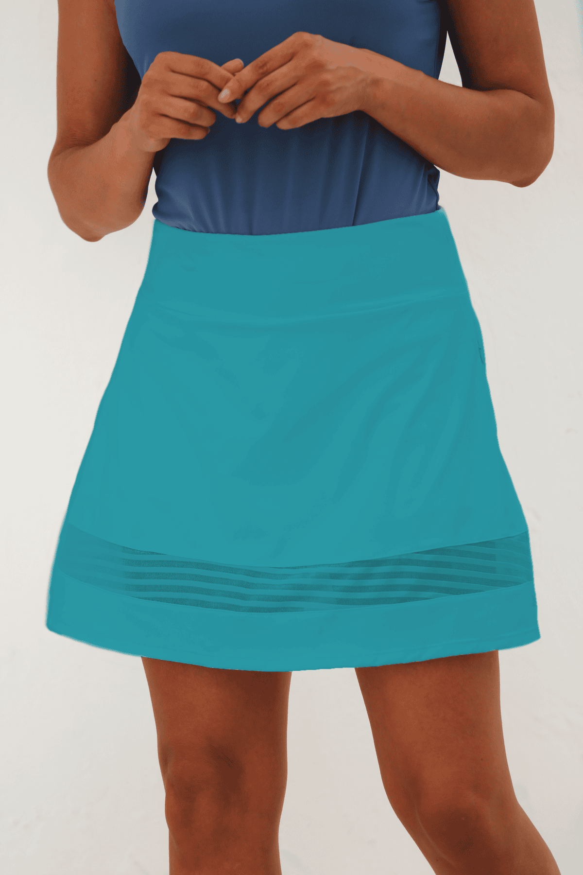 famara-golf-a-line-sheer-hem-skort-jade-1