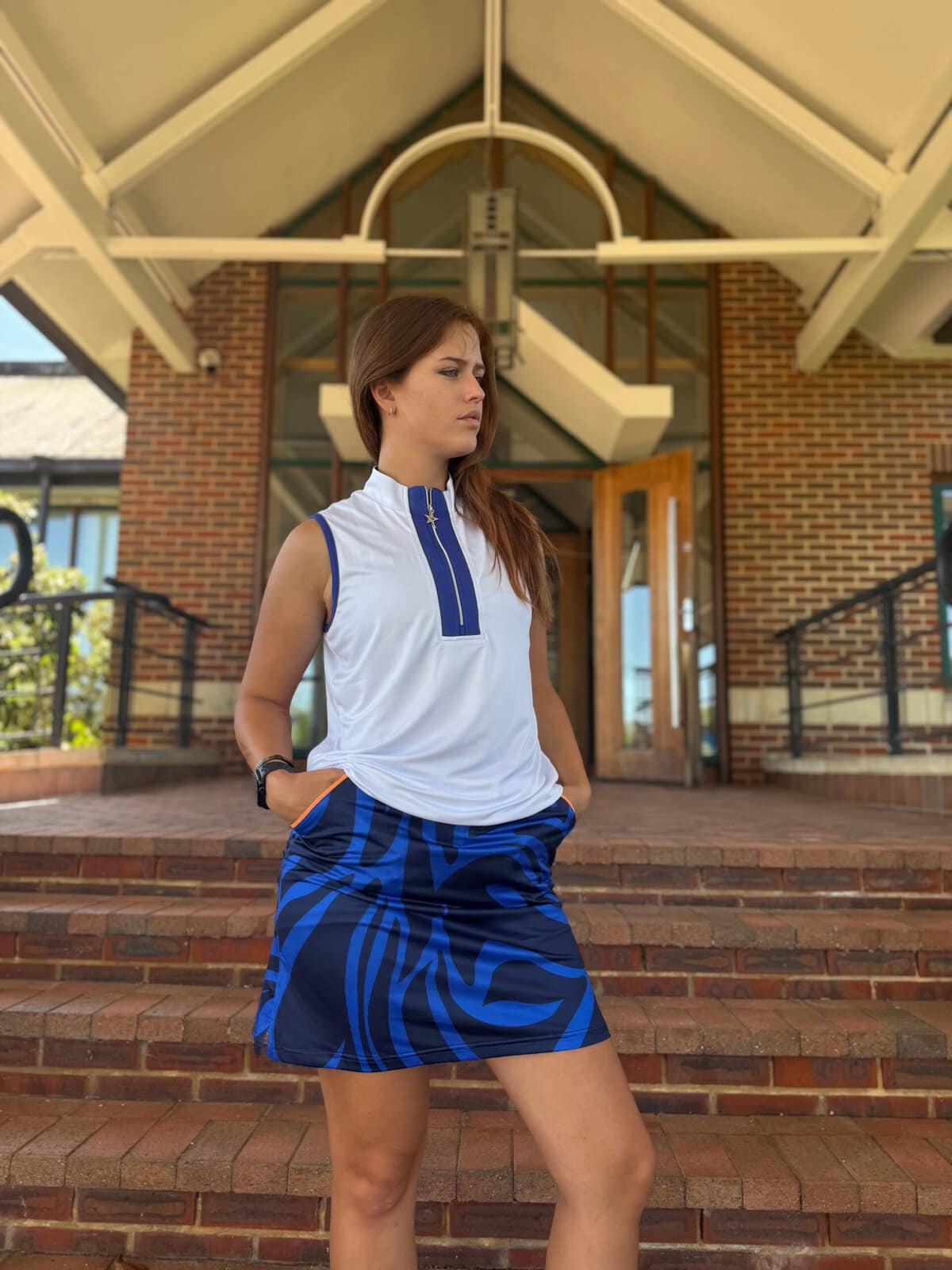 swing-out-sister-golf-amara-sleeveless-dazzling-blue-2