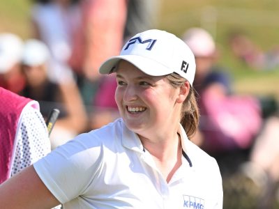 Lottie Woad leads her first Major midway at the Evian Championship