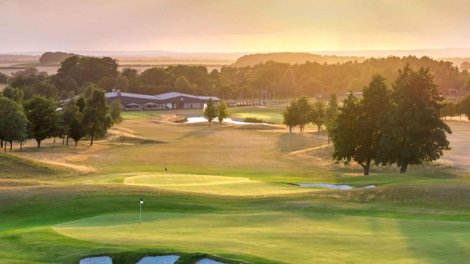 BasingstokeGolfCLub-JamesHoggresized.jpg