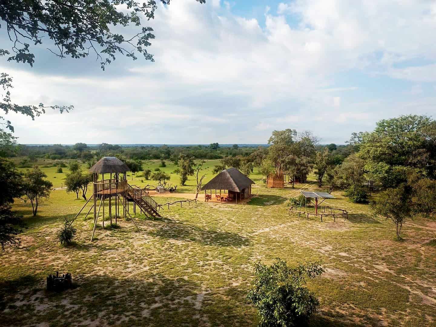Chobe Hideaway transfers and safari package vehicle