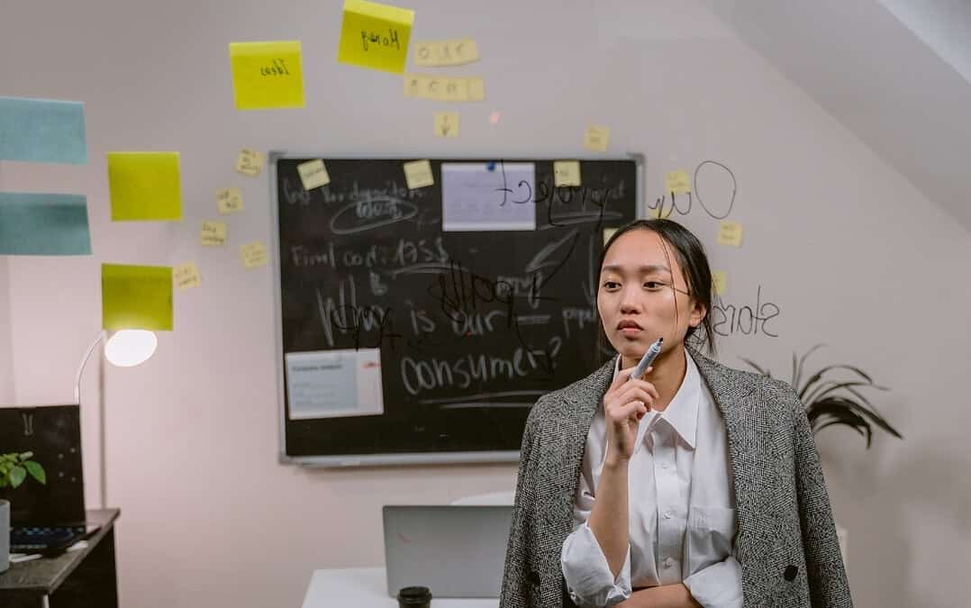 How to promote mental health and wellbeing in the workplace