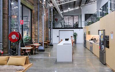 Revamp Your Workspace: 5 Essential Features Every Modern Office Must Have