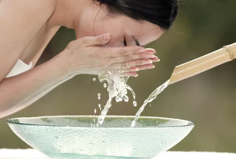 Cover_Photo_100__PURE_Unlock_the_Secret_to_Gorgeous_Skin__The_Benefits_of_Using_Natural_Face_Cleansers.jpg