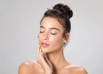 Cover_Photo_100_PURE_Clean_Beauty_Must-Haves__Top_Non-Toxic_Makeup_for_Everyday_Glam.jpg