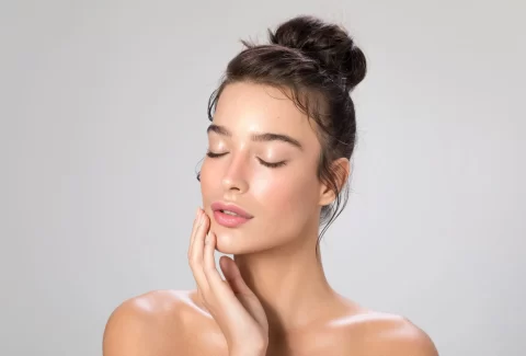 Cover_Photo_100_PURE_Clean_Beauty_Must-Haves__Top_Non-Toxic_Makeup_for_Everyday_Glam.jpg