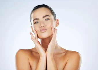 Cover_Photo_100_PURE_Pucker_Perfection__Finding_Your_Ideal_Natural_Lip_Color_for_Every_Occasion.jpg