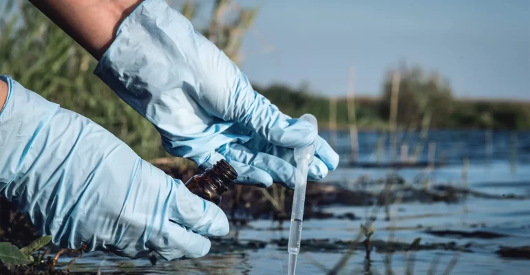 main_Water_pollution.jpg