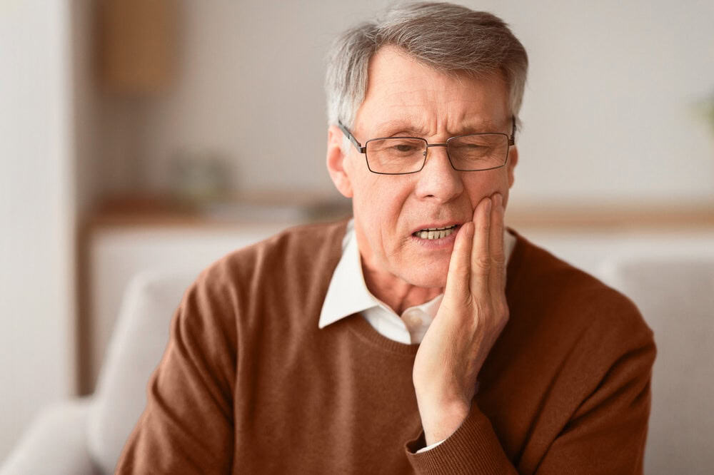 When to See an Emergency Dentist for a Toothache