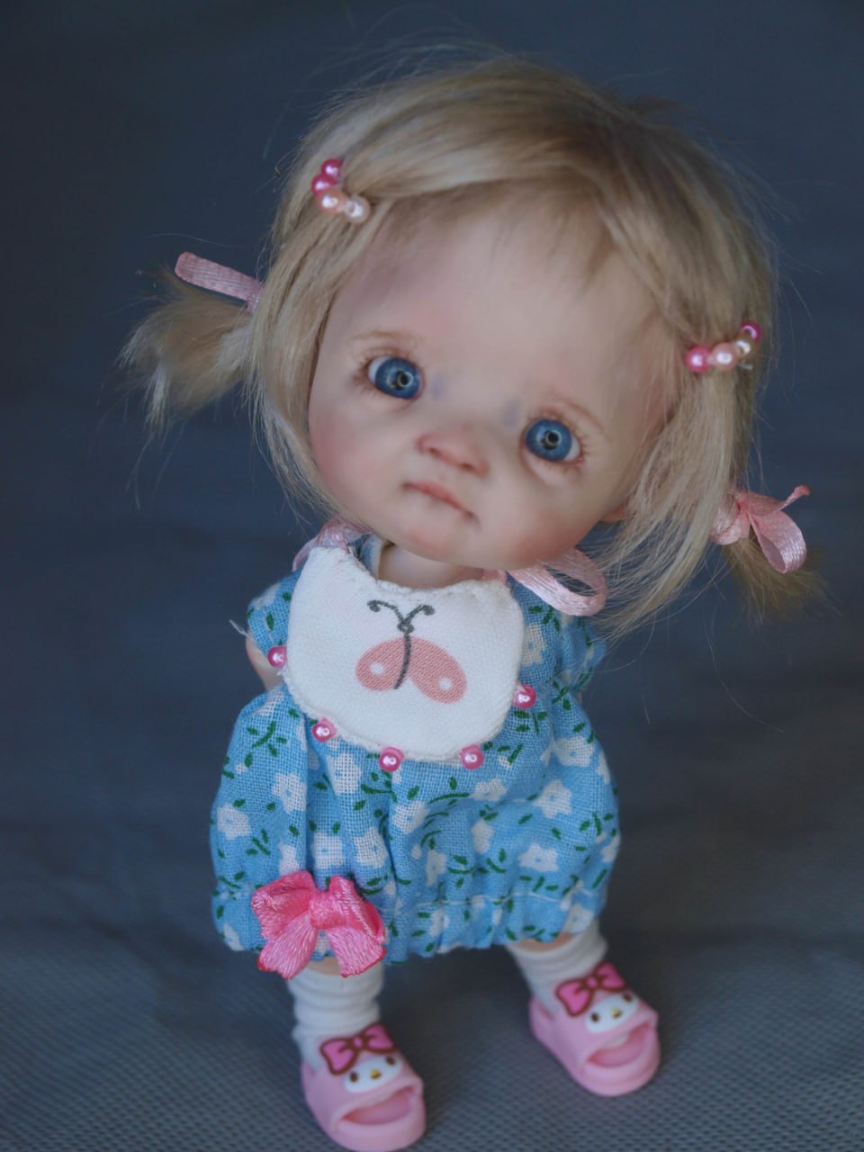 blue eyed ob11 doll Ellie created by artist Alex Berg