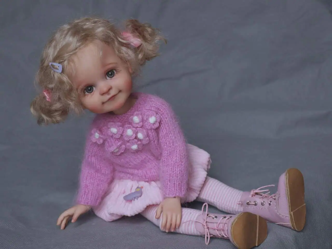 paola reina doll in beautiful pink outfit alex berg