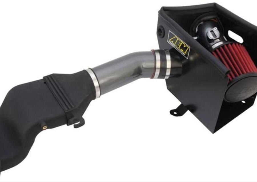 How Does an Air Intake System Improve Engine Performance in UAE