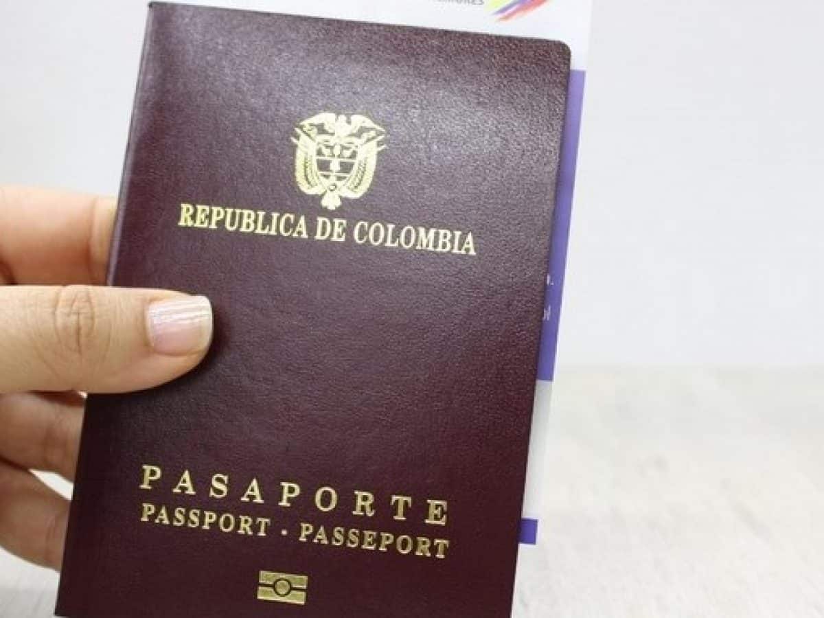 Sigue suspendida la expedición de pasaportes