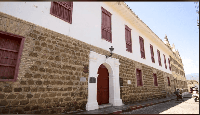 Administración de Santafé busca reactivar economía