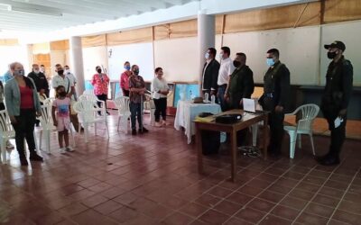 Encuentro comunitario liderado por la Policía Nacional en Abejorral