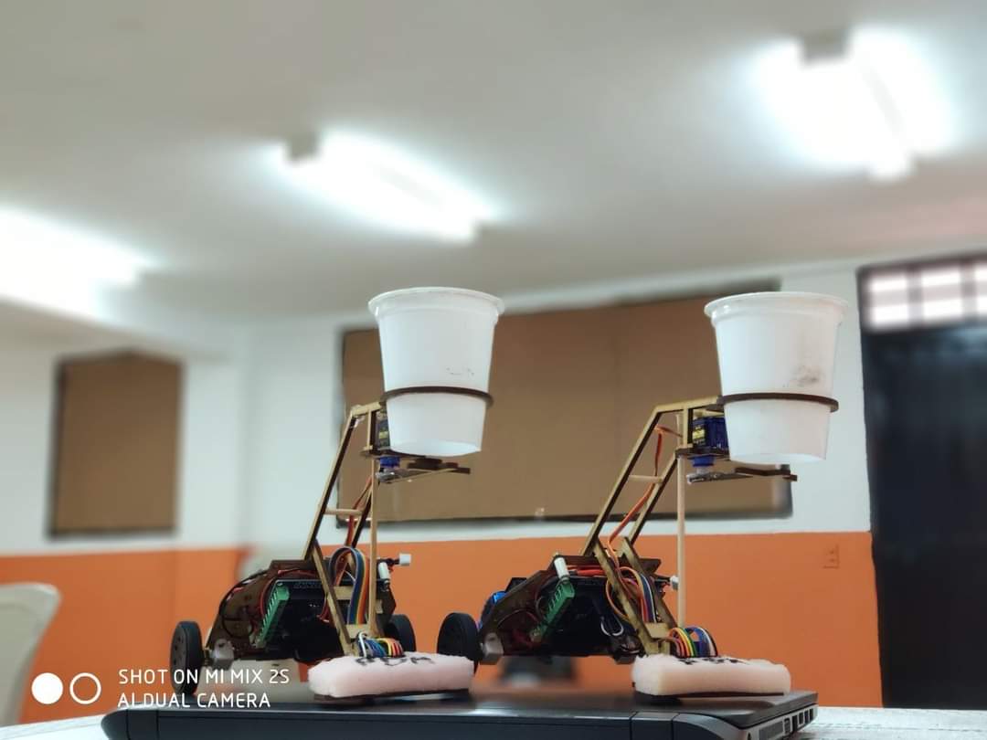 Estudiantes de La Estrella ganan concurso de robótica