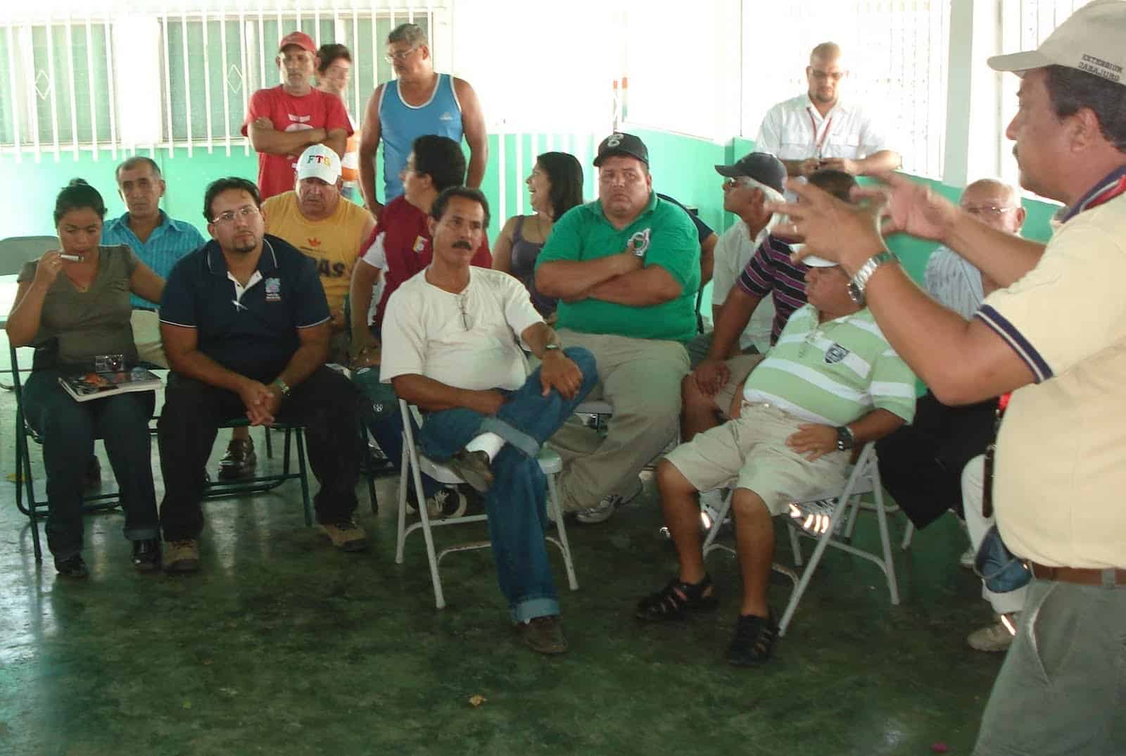 Escuelas comunitarias en Rionegro