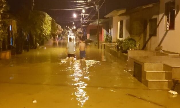 Diálogos sobre la mitigación de inundaciones en Turbo