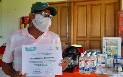 San Juan de Urabá entrega kits para las Juntas de Acción Comunal