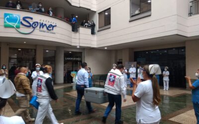 La Clínica Somer recibe de Rionegro, recibe 252 vacunas contra el COVID-19