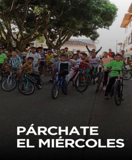 Volvieron los “parches” de los miércoles en Valparaíso.
