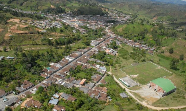 1.892 millones para las vías de Gómez-Plata