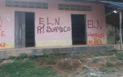 Pintadas grafiti en El Bagre