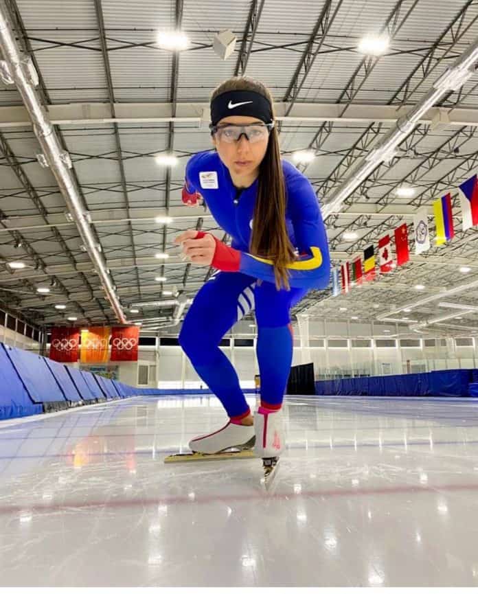 Patinadora de El Carmen se destaca en el torneo internacional