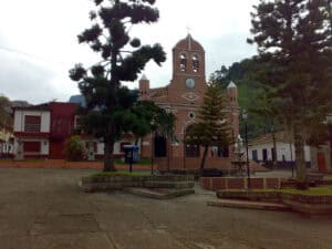 Concertaciones y proyectos en Abriaquí