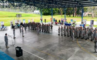 La Fuerza Aérea Colombiana amplía sus patrullajes terrestres en el Oriente
